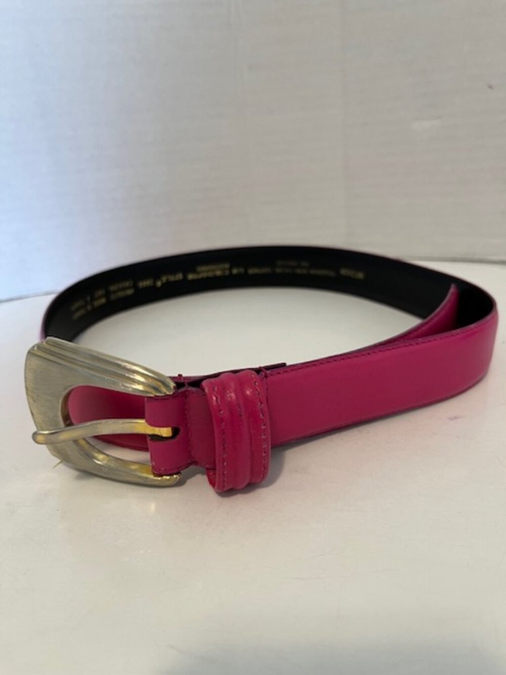 Liz Claiborne pink leather belt.